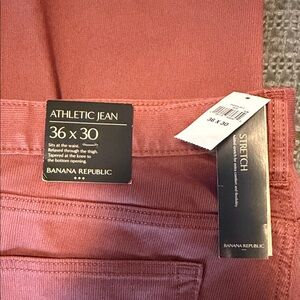 Banana Republic Straight-Leg Jeans in Dusty Rose
